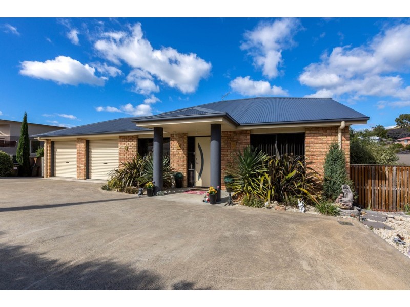 25 Hillside Drive, Blackmans Bay TAS 7052