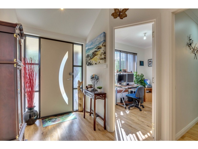 25 Hillside Drive, Blackmans Bay TAS 7052