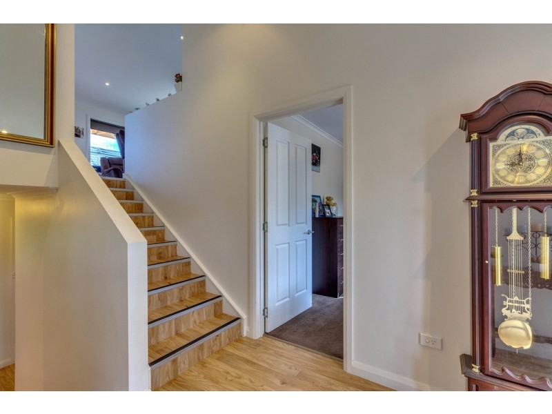 25 Hillside Drive, Blackmans Bay TAS 7052