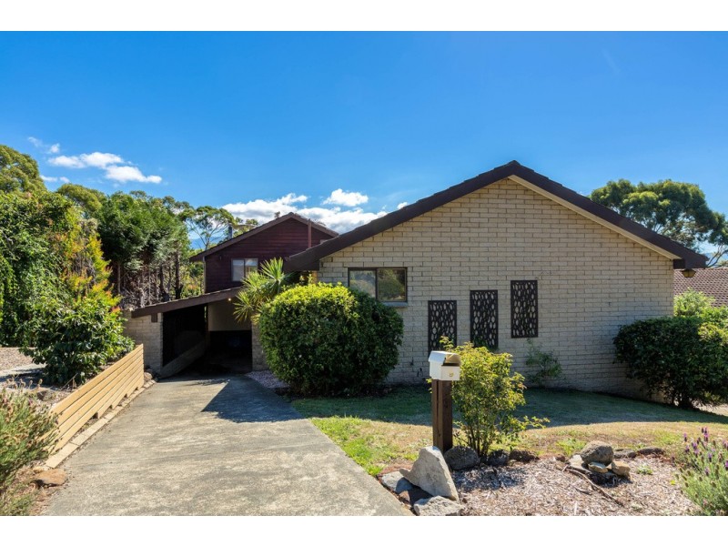 9 Mona Street, Kingston TAS 7050