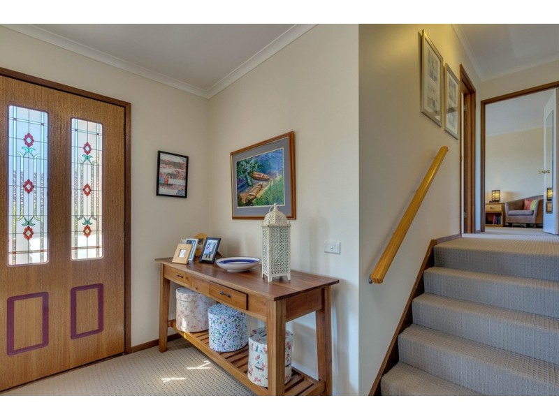 9 Mona Street, Kingston TAS 7050