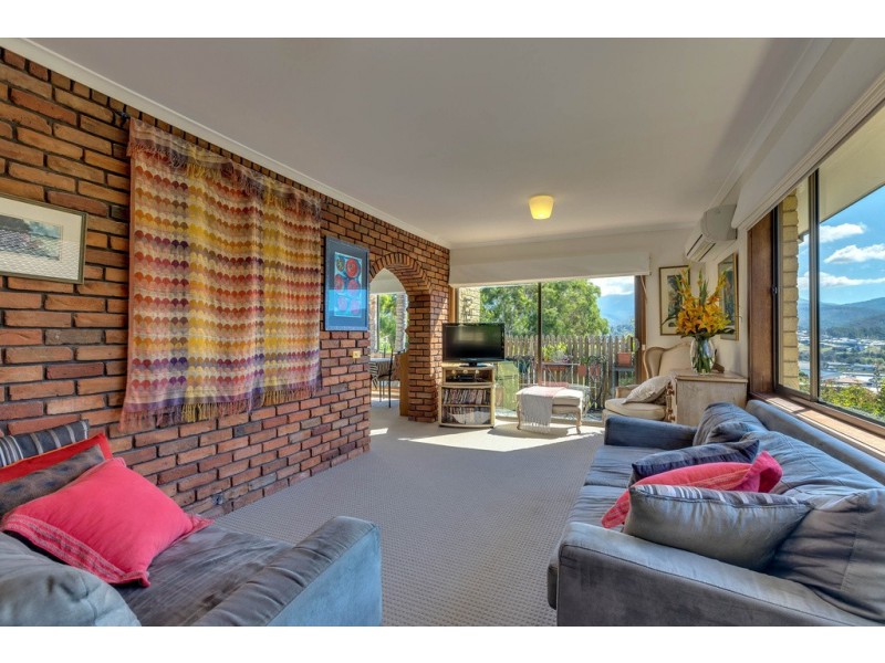 9 Mona Street, Kingston TAS 7050