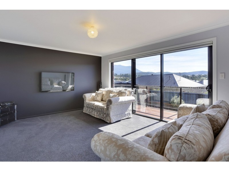30 Ineke Drive, Kingston TAS 7050