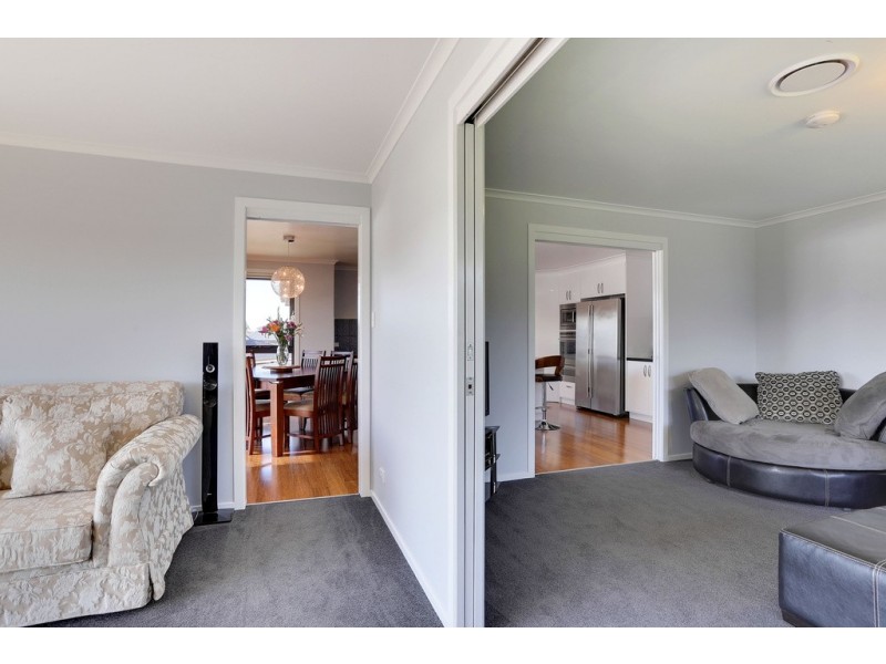 30 Ineke Drive, Kingston TAS 7050