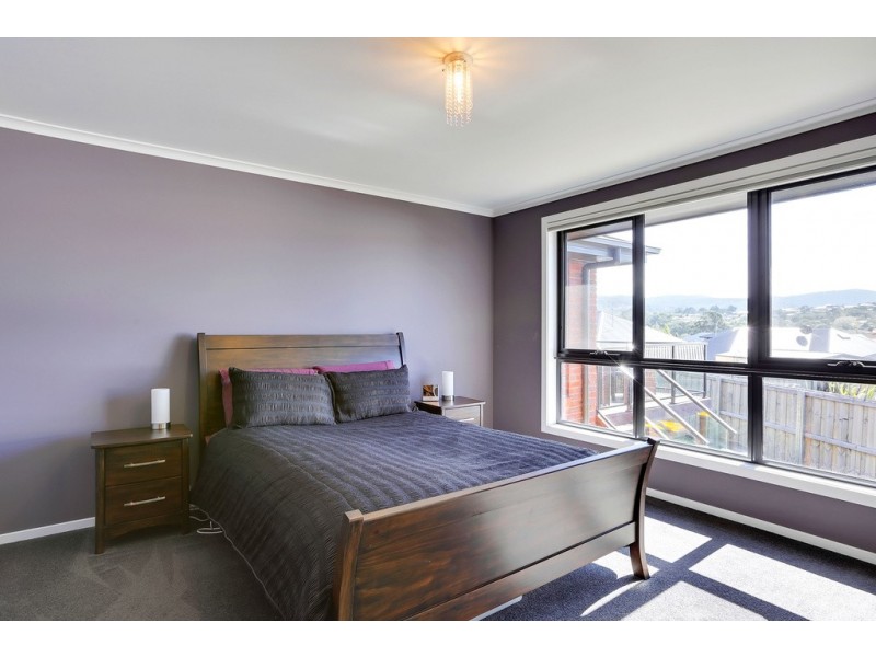30 Ineke Drive, Kingston TAS 7050