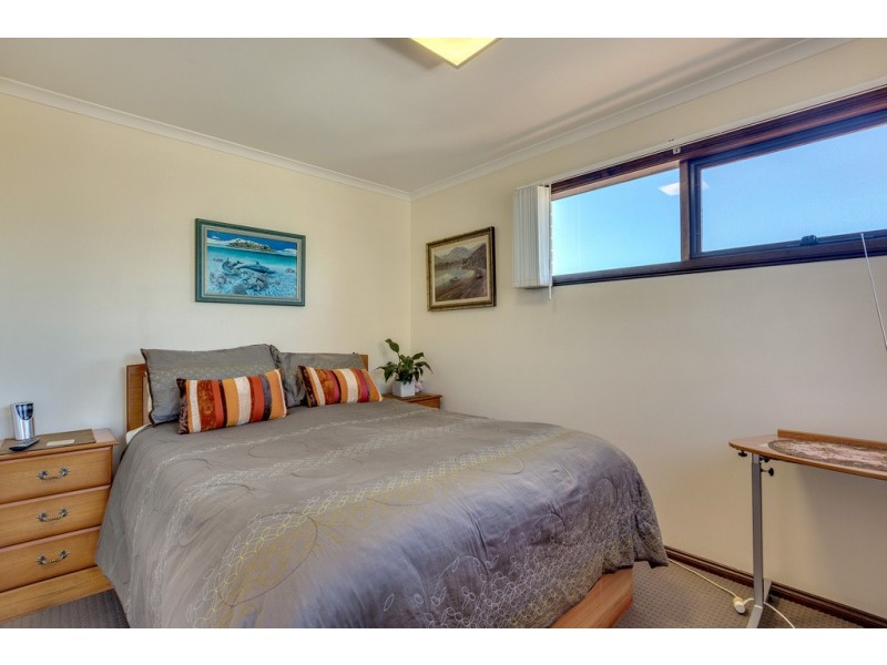 10/180 Roslyn Avenue, Blackmans Bay TAS 7052
