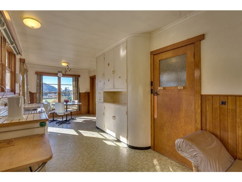 54 Beach Road, Kingston Beach TAS 7050