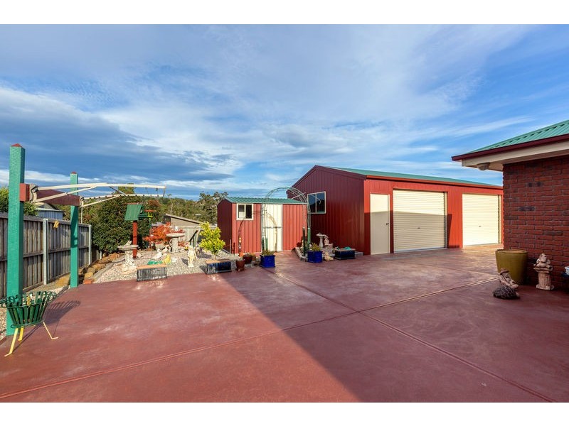 7 Queens Parade, Kingston TAS 7050
