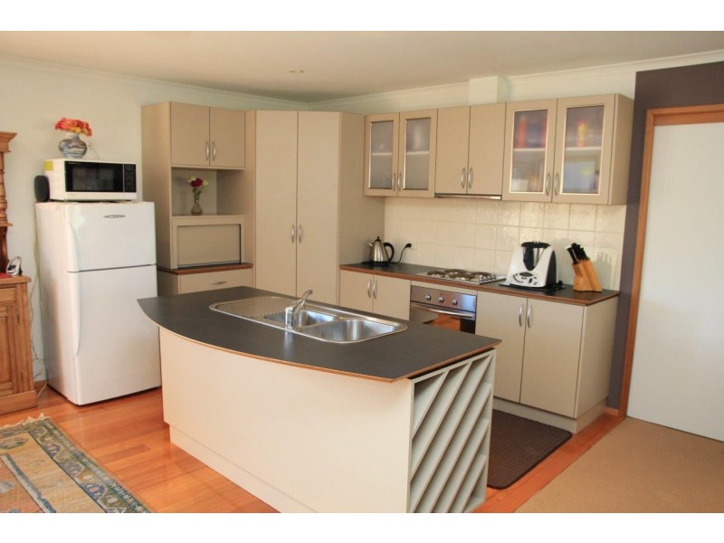 28 Crimson Drive, Margate TAS 7054