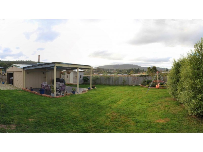 28 Crimson Drive, Margate TAS 7054