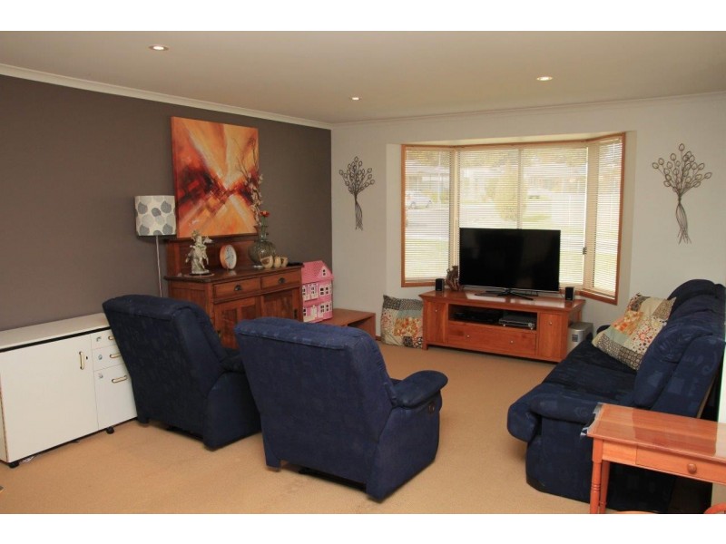 28 Crimson Drive, Margate TAS 7054