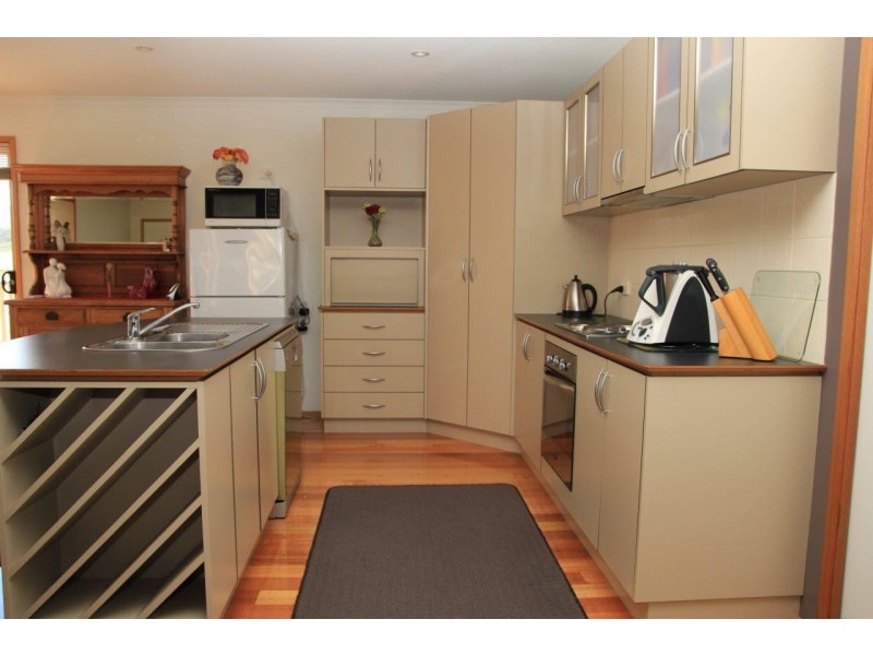 28 Crimson Drive, Margate TAS 7054