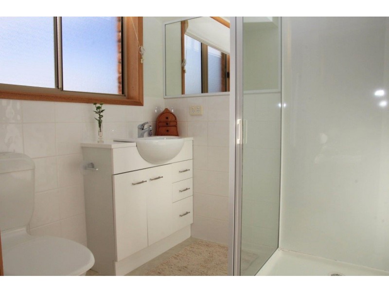 28 Crimson Drive, Margate TAS 7054