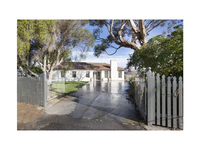 33 Browns Road, Kingston TAS 7050