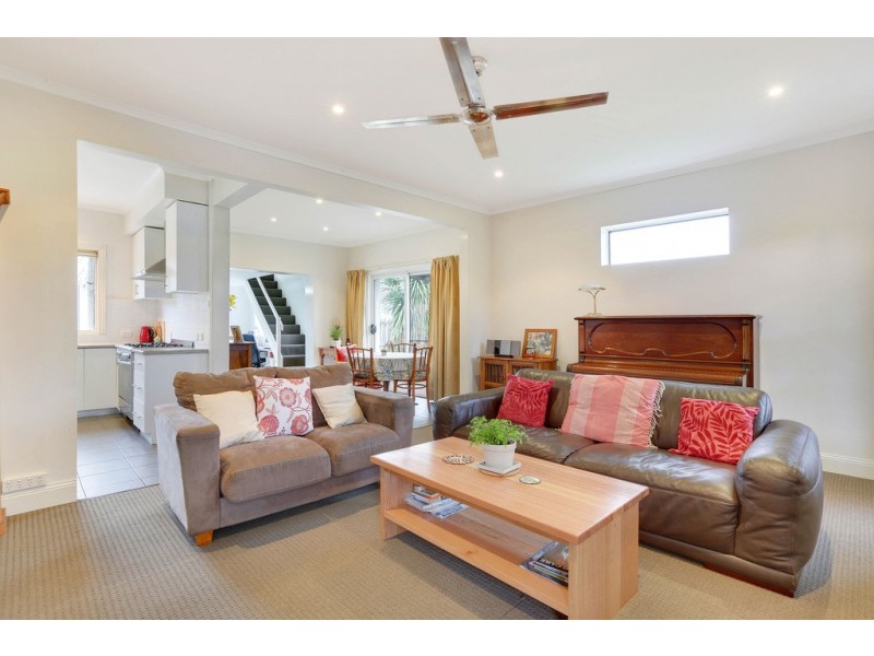 33 Browns Road, Kingston TAS 7050