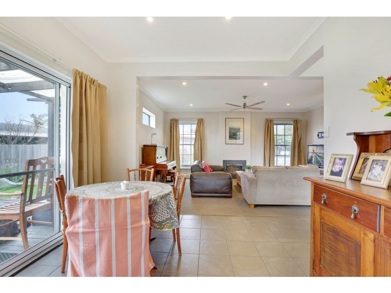 33 Browns Road, Kingston TAS 7050