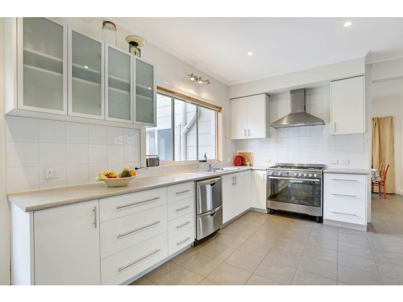 33 Browns Road, Kingston TAS 7050
