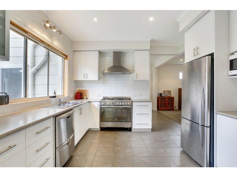 33 Browns Road, Kingston TAS 7050