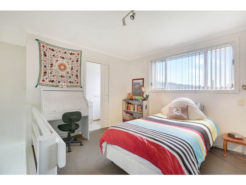 33 Browns Road, Kingston TAS 7050