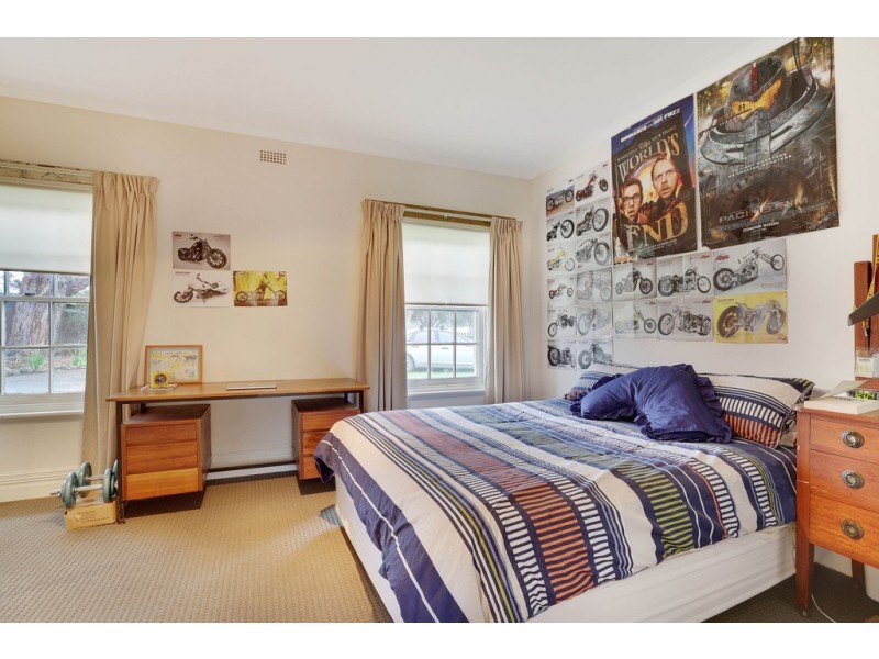 33 Browns Road, Kingston TAS 7050