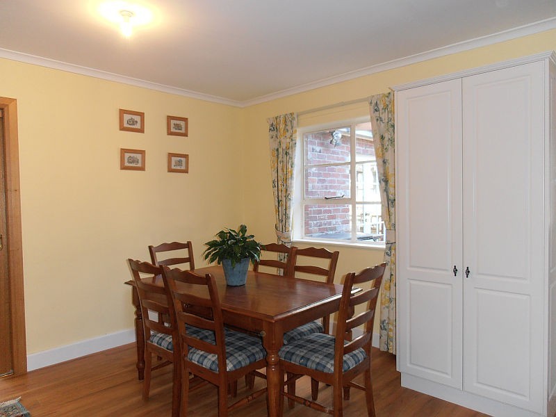 10 Lewan Avenue, Kingston TAS 7050