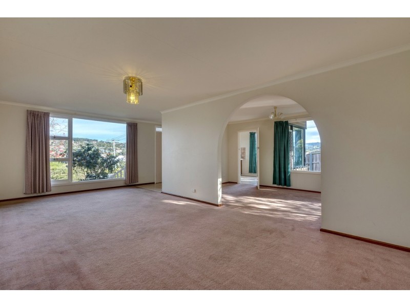 14 Browns Road, Kingston TAS 7050