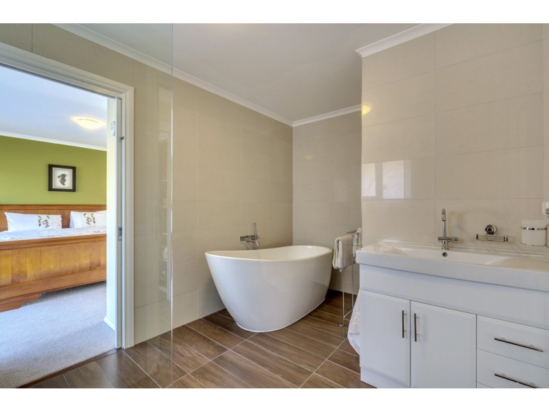 10 Glenbower Court, Margate TAS 7054