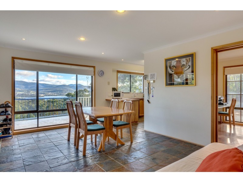 3 Billanbri Court, Blackmans Bay TAS 7052