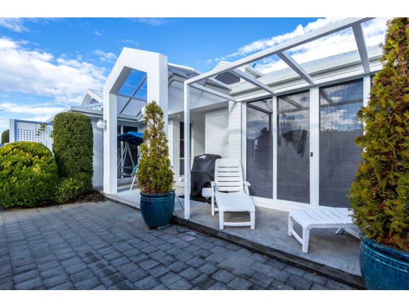 32 Hazell Street, Blackmans Bay TAS 7052