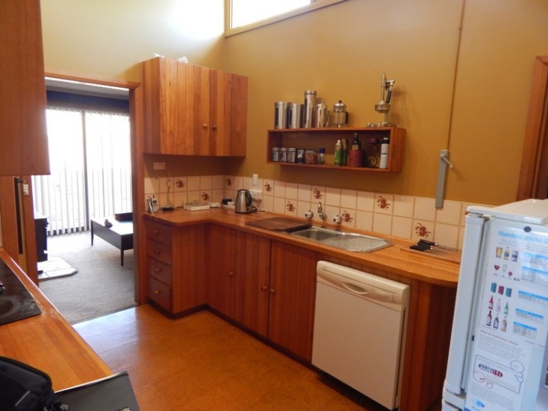 8 Reef Parade, Blackmans Bay TAS 7052