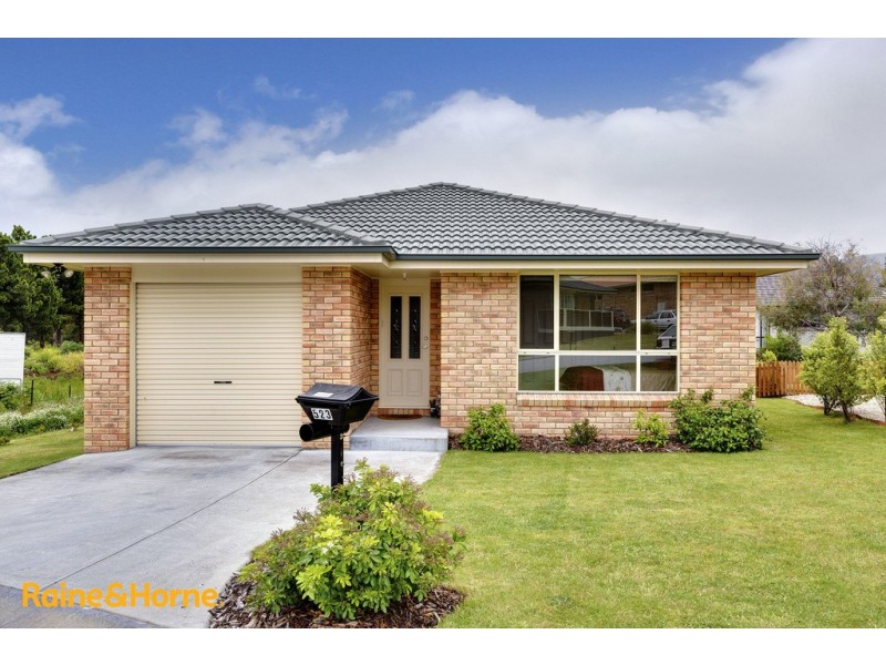 523 Village Drive, Kingston TAS 7050