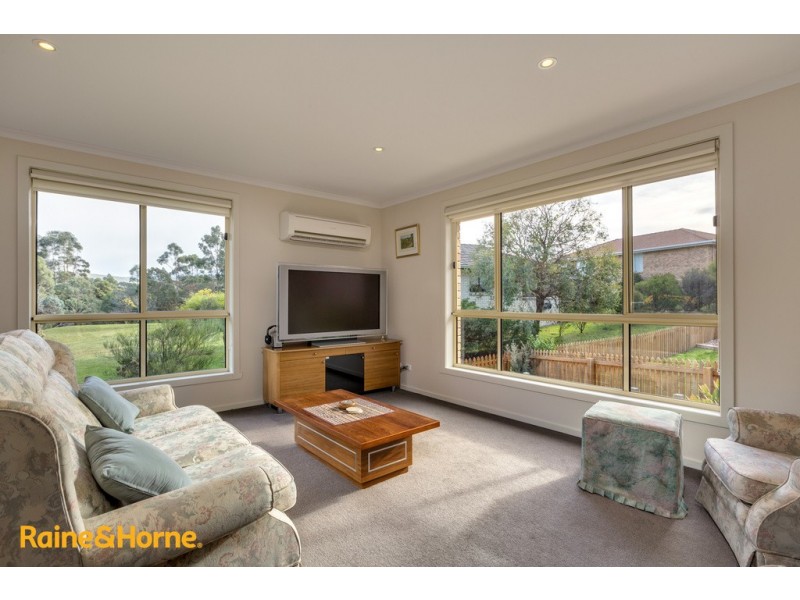 523 Village Drive, Kingston TAS 7050