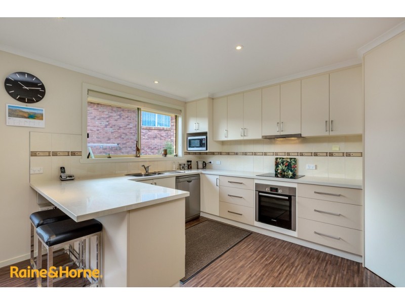 523 Village Drive, Kingston TAS 7050