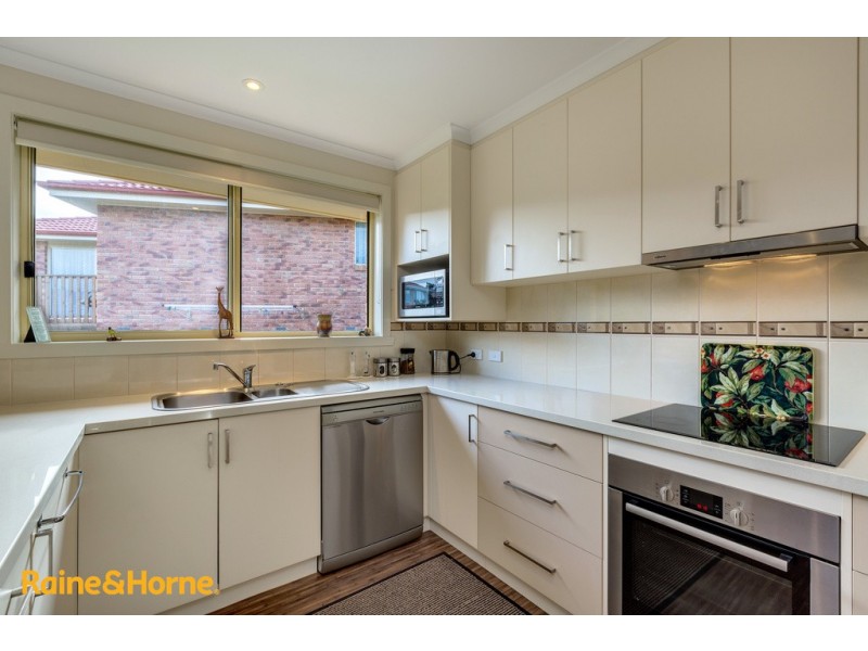 523 Village Drive, Kingston TAS 7050