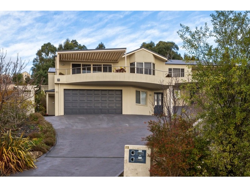 1/21 Olive Place, Kingston TAS 7050