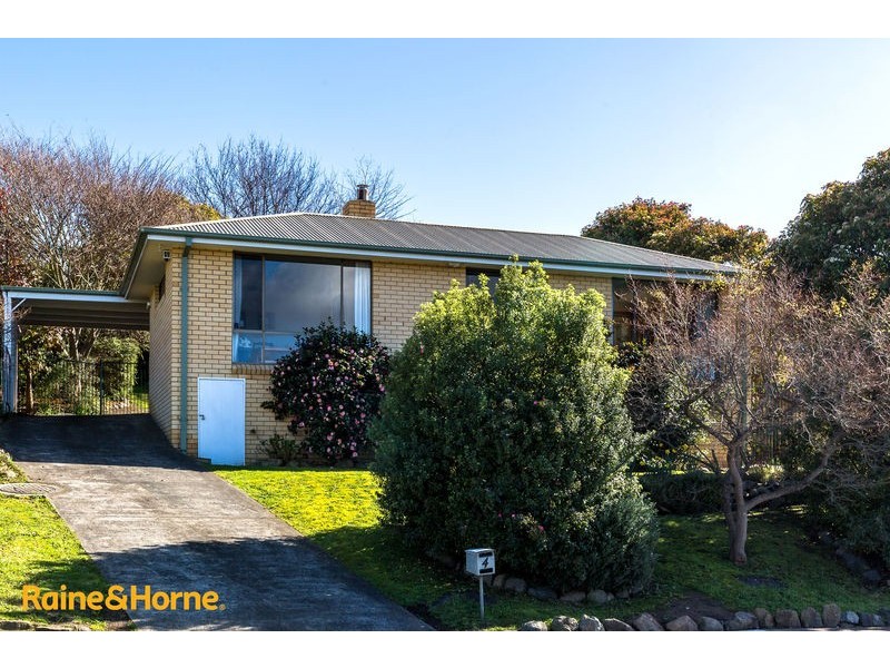 4 Nolan Crescent, Kingston TAS 7050