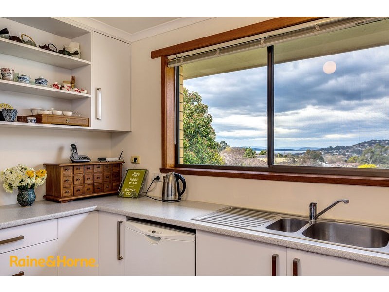 4 Nolan Crescent, Kingston TAS 7050