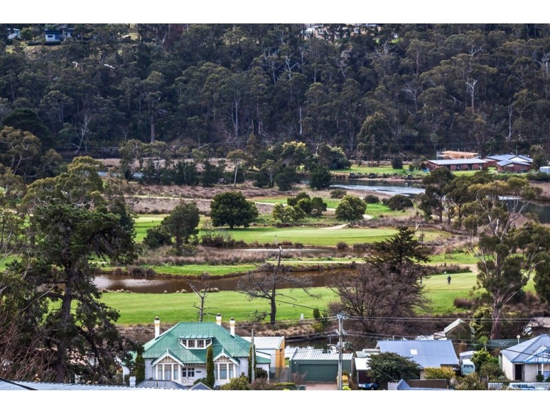 34 Roslyn Avenue, Kingston Beach TAS 7050