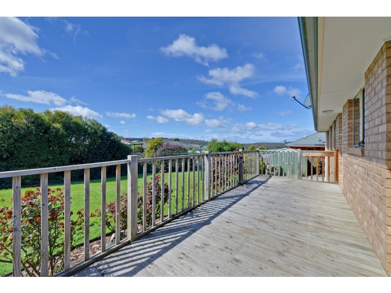 4 Guardian Court, Huntingfield TAS 7055