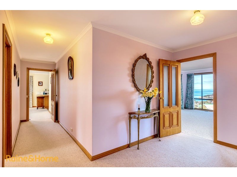 1 Citrine Road, Blackmans Bay TAS 7052