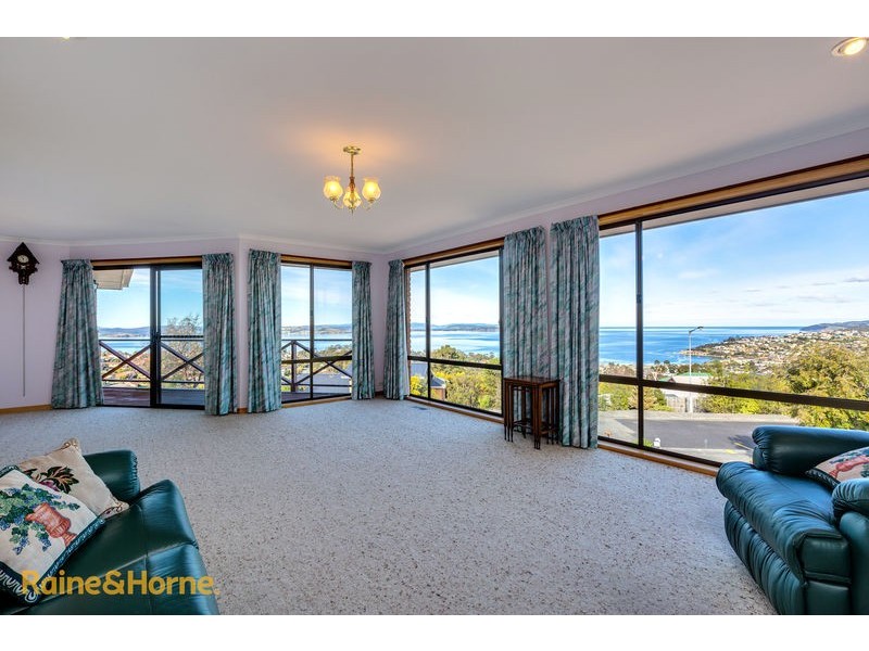 1 Citrine Road, Blackmans Bay TAS 7052