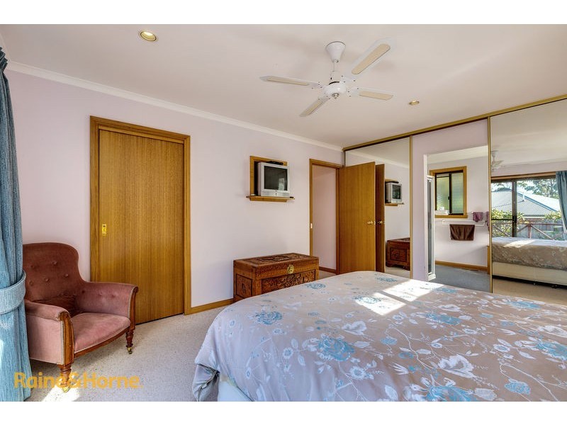 1 Citrine Road, Blackmans Bay TAS 7052
