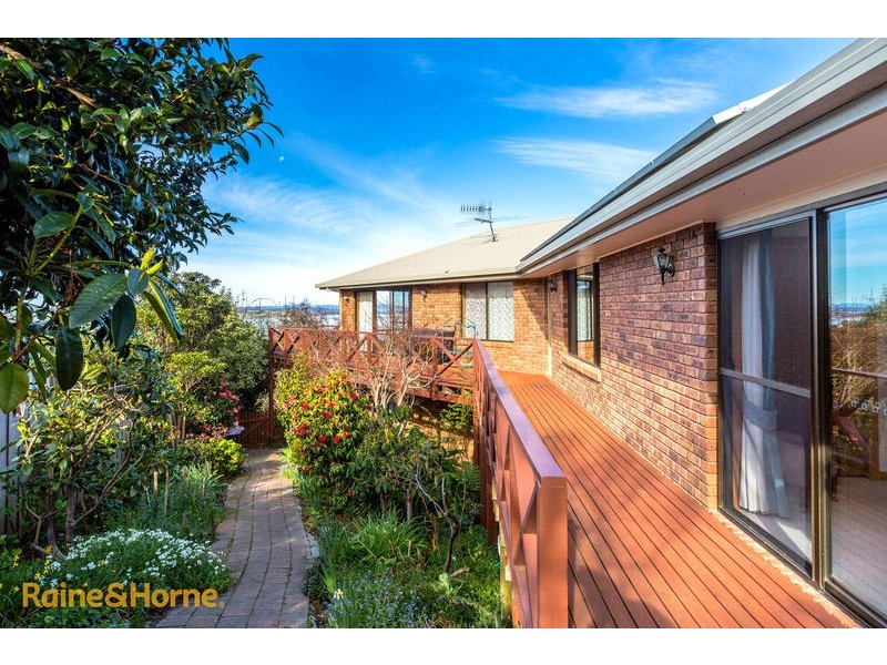 1 Citrine Road, Blackmans Bay TAS 7052