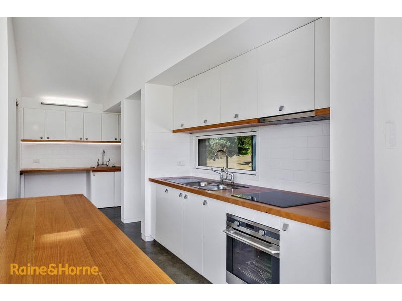 6 Weedings Way, Woodbridge TAS 7162