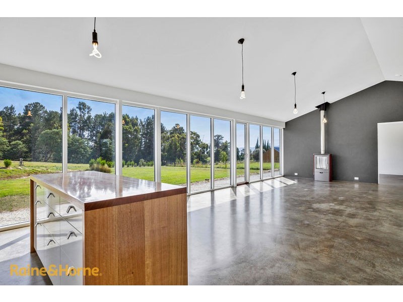 6 Weedings Way, Woodbridge TAS 7162
