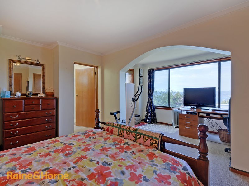 30 Invercargill Road, Mount Nelson TAS 7007