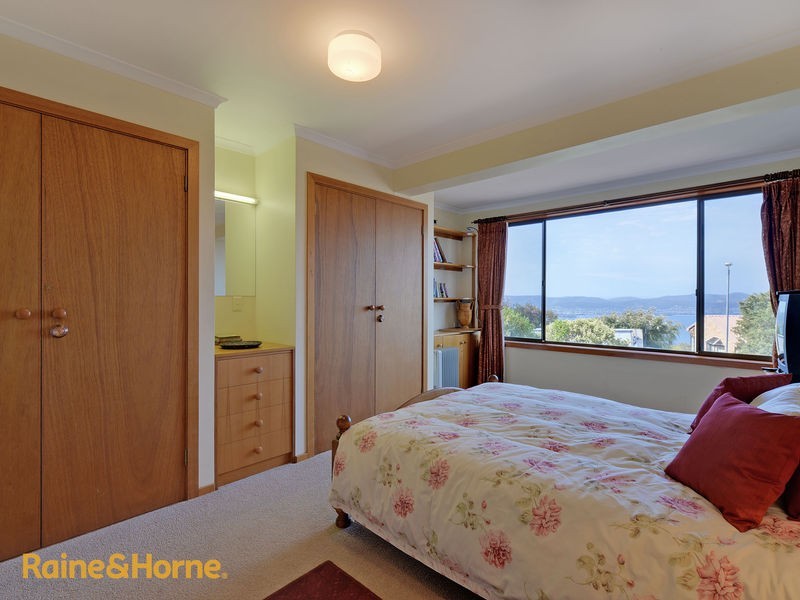 30 Invercargill Road, Mount Nelson TAS 7007