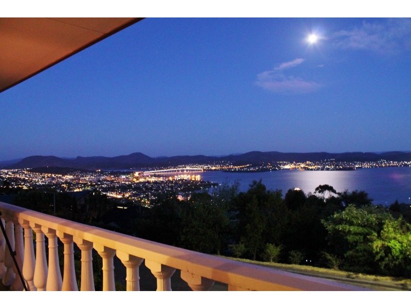 30 Invercargill Road, Mount Nelson TAS 7007