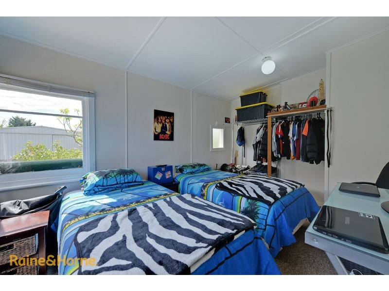 27 Myuna Road, Blackmans Bay TAS 7052