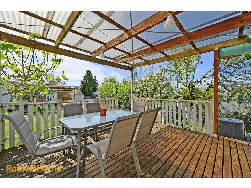 27 Myuna Road, Blackmans Bay TAS 7052